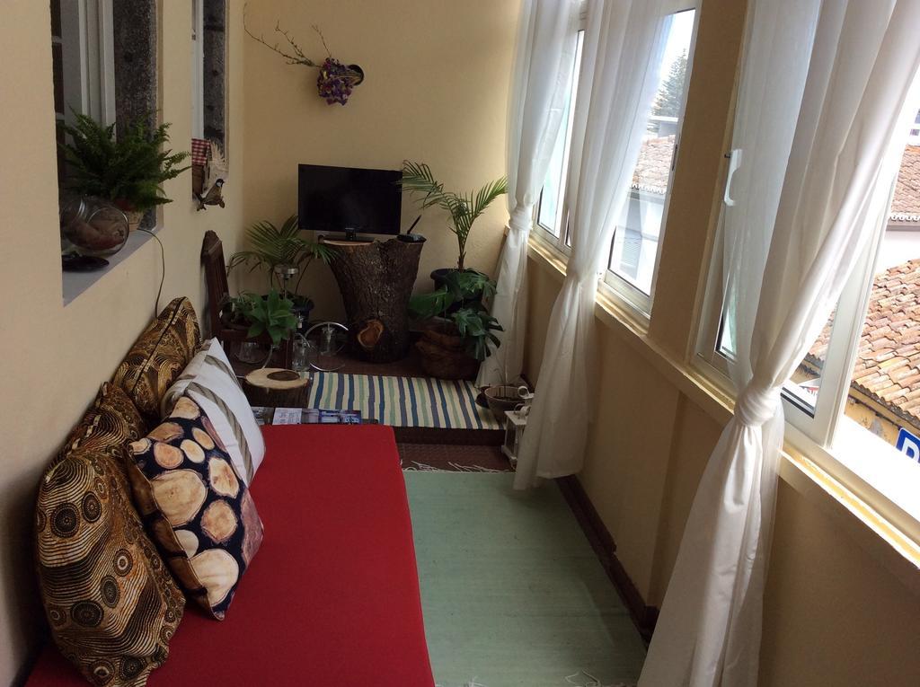 Marina Lounge Hostel Ponta Delgada  Bagian luar foto