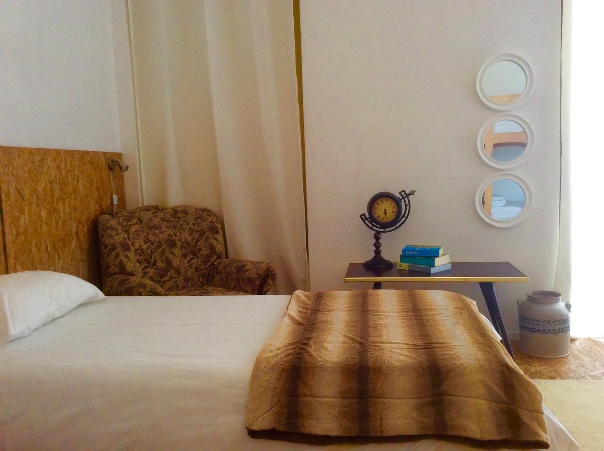 Marina Lounge Hostel Ponta Delgada  Bagian luar foto